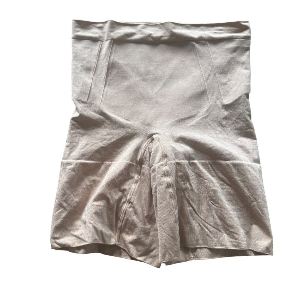 Spanx On Core Mid-Thigh Shaping Shorts S Beige Seamless Womens Undergarment